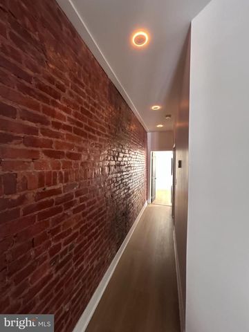 2209 N 10TH ST, Philadelphia, PA 19133