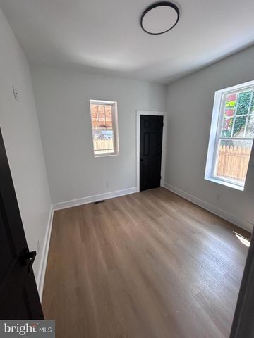 2209 N 10TH ST, Philadelphia, PA 19133