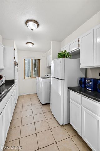 750 Royal Crest Circle 354, Las Vegas, NV 89169