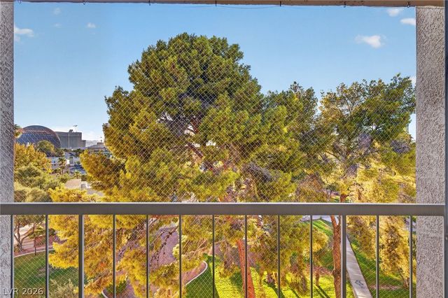 750 Royal Crest Circle 354, Las Vegas, NV 89169