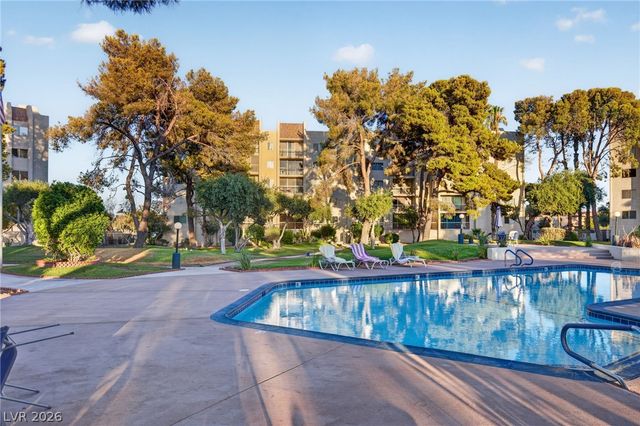 750 Royal Crest Circle 354, Las Vegas, NV 89169