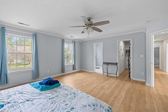 725 Beach RD, Hampton, VA 23664