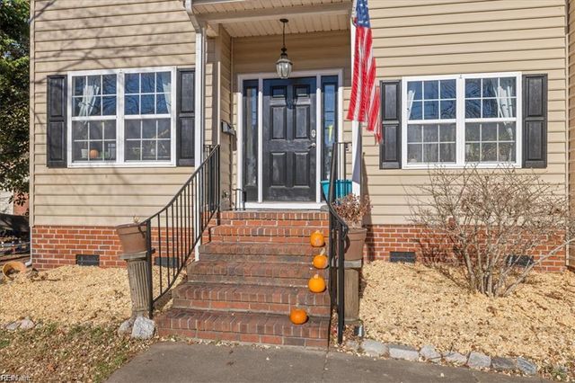 725 Beach RD, Hampton, VA 23664