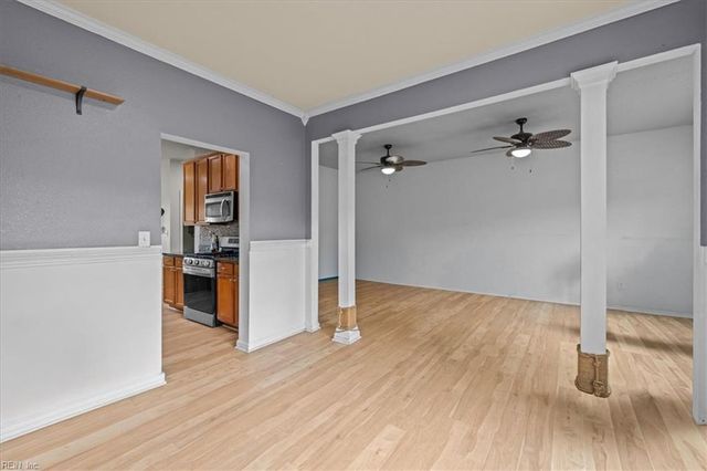 725 Beach RD, Hampton, VA 23664