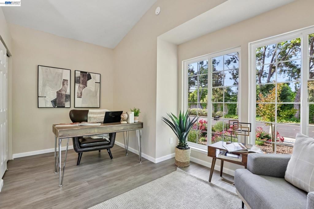Image 20 of property listing at 498 Freitas Rd, Danville, CA 94526