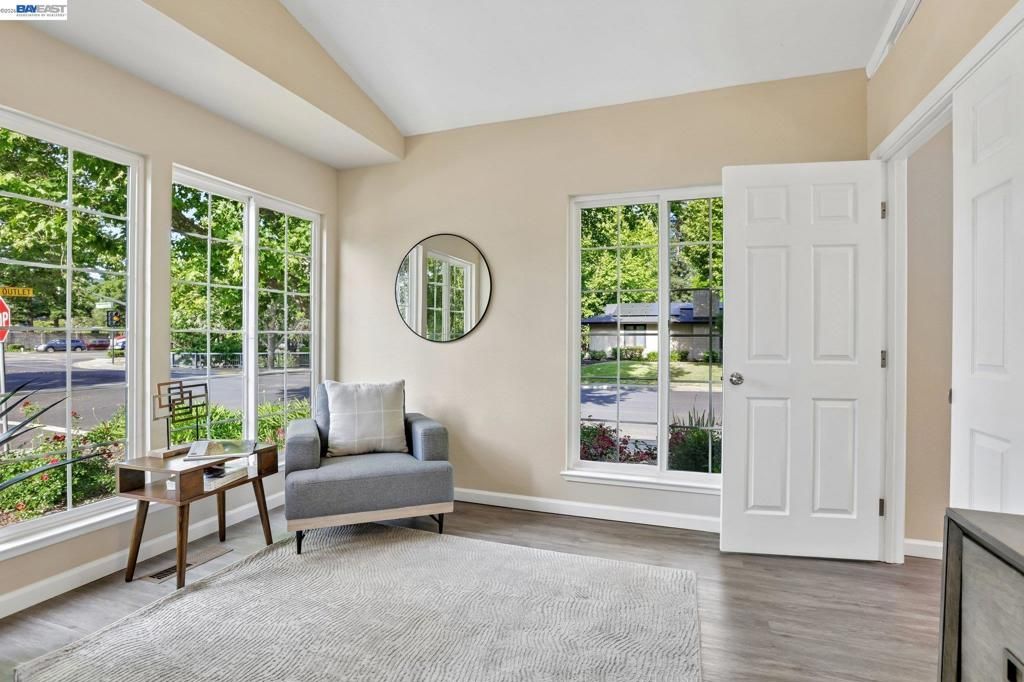 Image 21 of property listing at 498 Freitas Rd, Danville, CA 94526