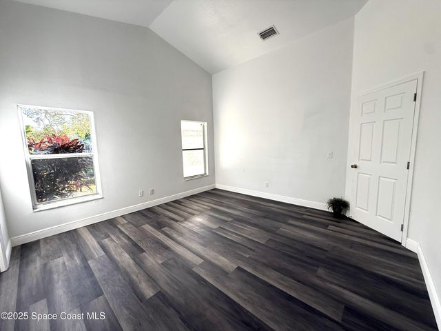 2924 Pebble Creek Street, Melbourne, FL 32935