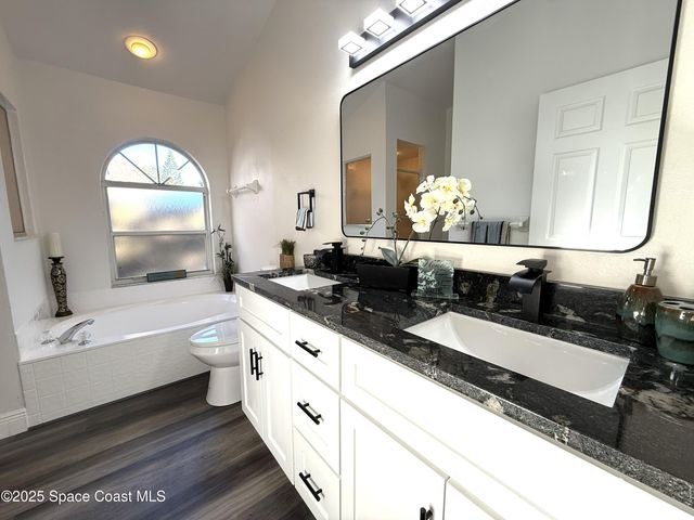 2924 Pebble Creek Street, Melbourne, FL 32935