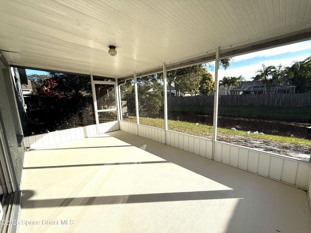 2924 Pebble Creek Street, Melbourne, FL 32935