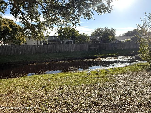2924 Pebble Creek Street, Melbourne, FL 32935