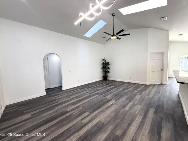 2924 Pebble Creek Street, Melbourne, FL 32935