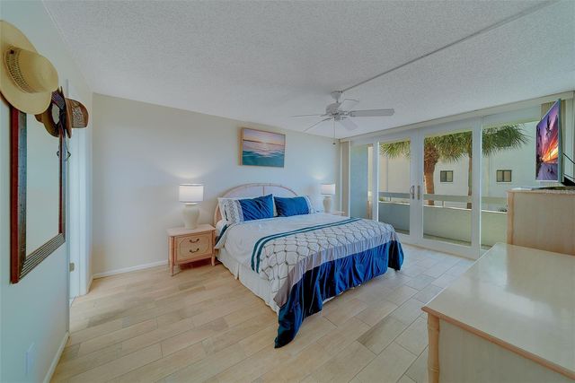 17900 GULF BOULEVARD 1B, Redington Shores, FL 33708