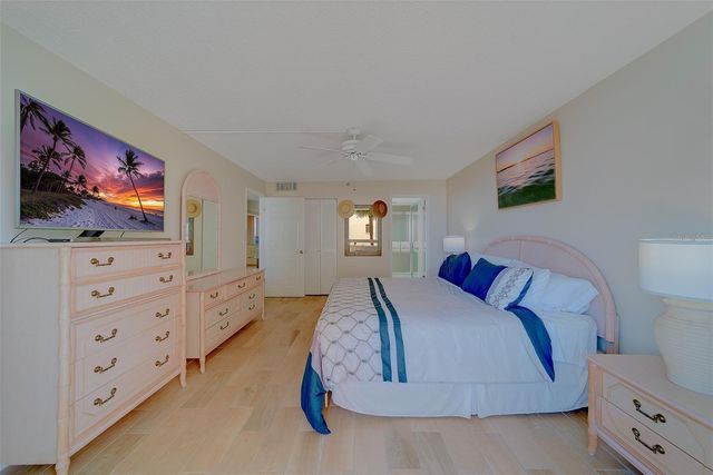 17900 GULF BOULEVARD 1B, Redington Shores, FL 33708