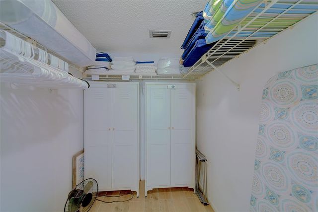 17900 GULF BOULEVARD 1B, Redington Shores, FL 33708