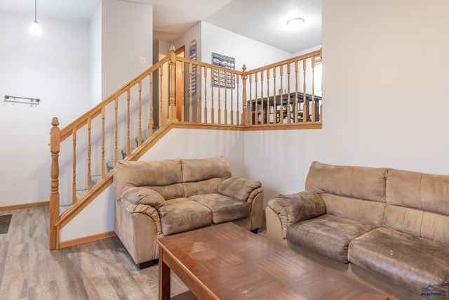 1277 DEGEEST, Rapid City, SD 57703