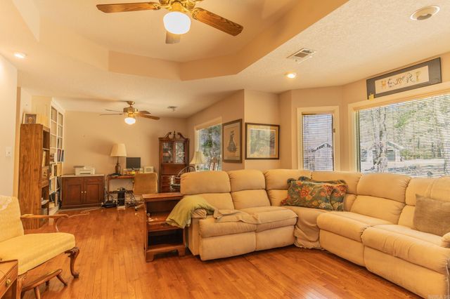 57 Soto Lane, Hot Springs Village, AR 71909