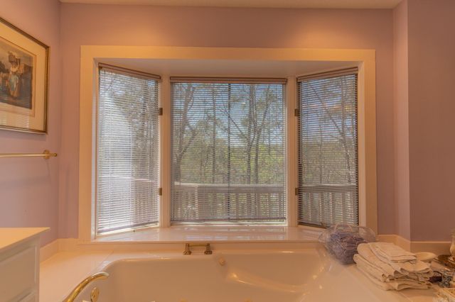 57 Soto Lane, Hot Springs Village, AR 71909