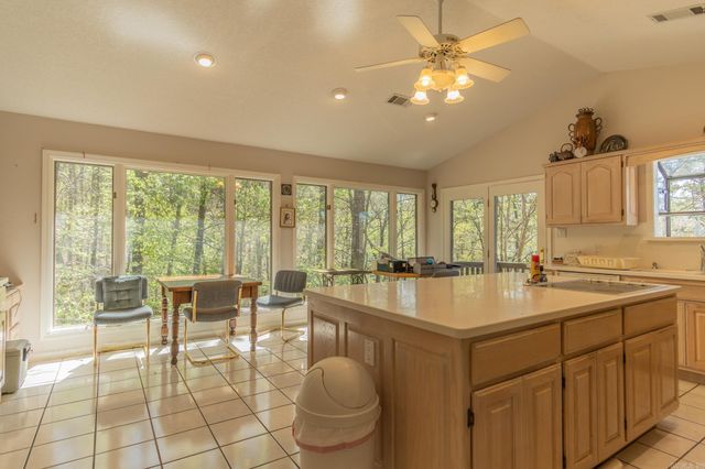 57 Soto Lane, Hot Springs Village, AR 71909