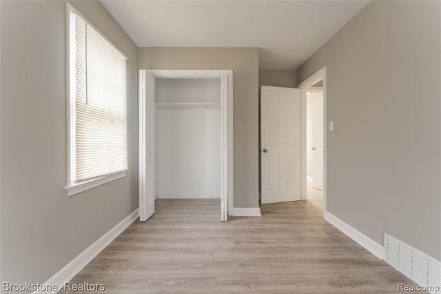 17006 Juliana Avenue, Eastpointe, MI 48021