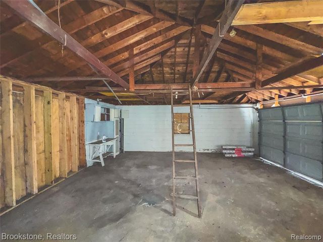 17006 Juliana Avenue, Eastpointe, MI 48021