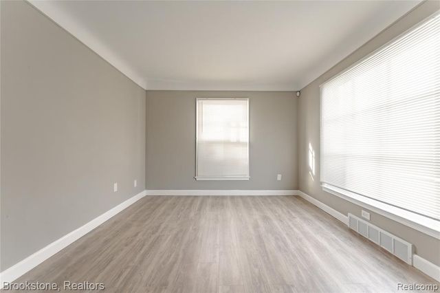 17006 Juliana Avenue, Eastpointe, MI 48021