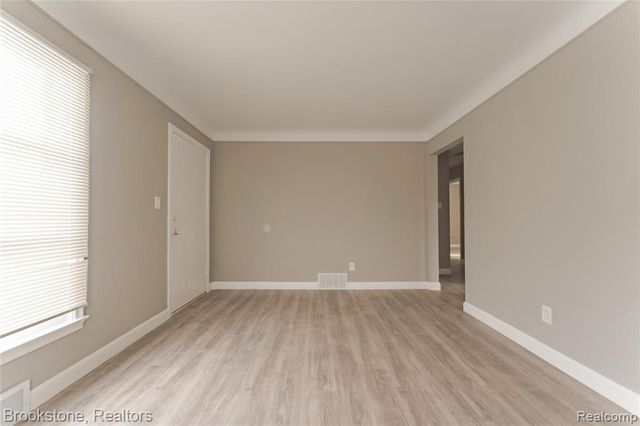 17006 Juliana Avenue, Eastpointe, MI 48021