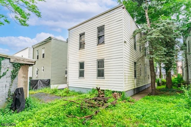 164 Vermont Ave, Newark City, NJ 07106