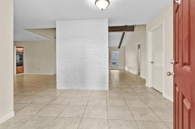 3127 Wagon Trail Drive, Sugar Land, TX 77479