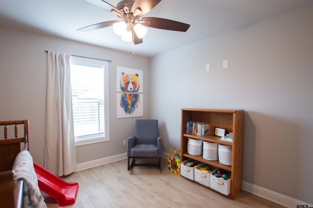 19163 Seneca Dr, Flint, TX 75762