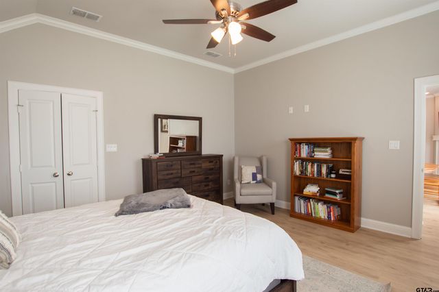 19163 Seneca Dr, Flint, TX 75762