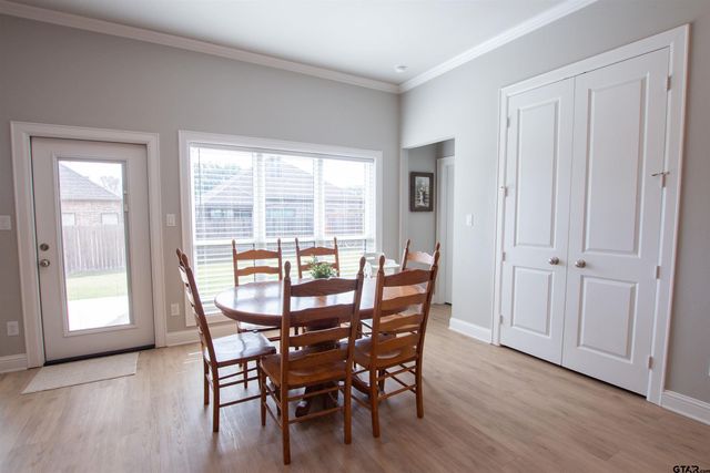 19163 Seneca Dr, Flint, TX 75762