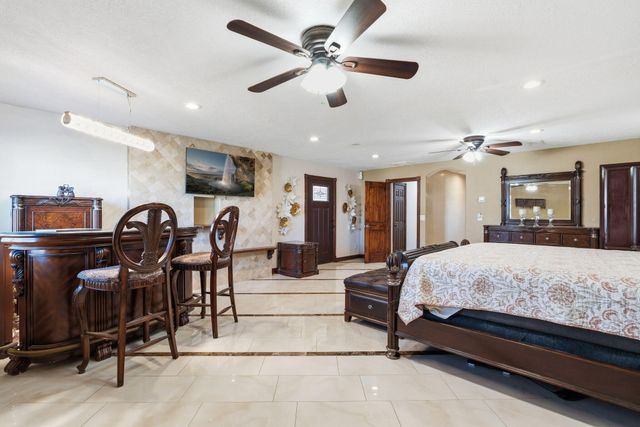 5726 Wood Road SW, Albuquerque, NM 87105