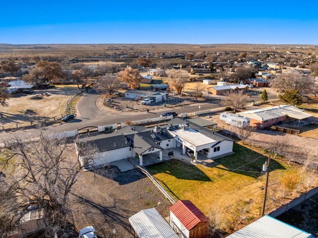 5726 Wood Road SW, Albuquerque, NM 87105