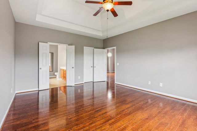 111 Chambliss Ct, Hendersonville, TN 37075