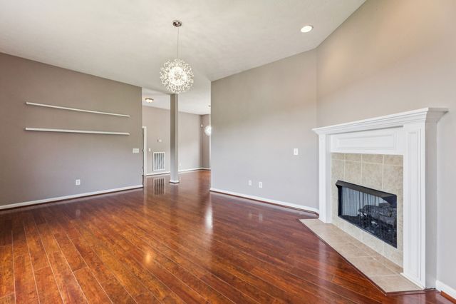 111 Chambliss Ct, Hendersonville, TN 37075