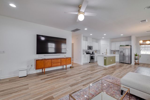 10003 Baden LN, Austin, TX 78754