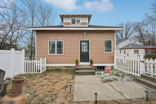 1492 Alps Rd, Wayne Twp., NJ 07470