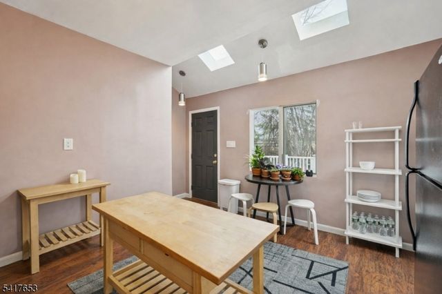 1492 Alps Rd, Wayne Twp., NJ 07470