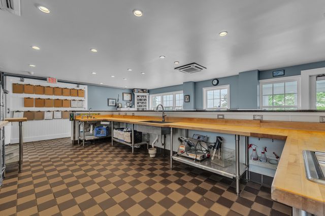 8540 Island Lake Road, Dexter, MI 48130