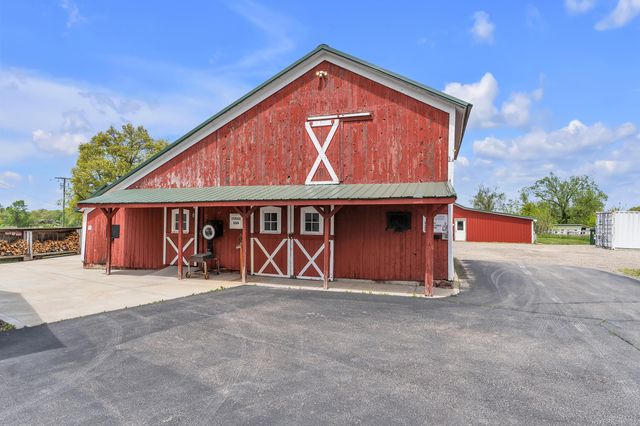 8540 Island Lake Road, Dexter, MI 48130