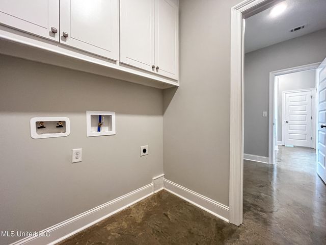 973 Riverside Lane, Pearl, MS 39208
