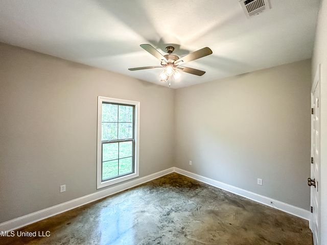 973 Riverside Lane, Pearl, MS 39208