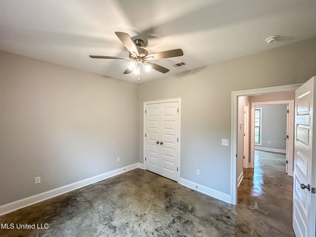 973 Riverside Lane, Pearl, MS 39208