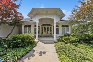 5828 Webster Street, Downers Grove, IL 60516