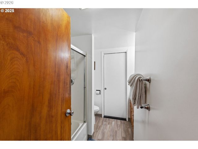 536 S MARPLE St, Coos Bay, OR 97420