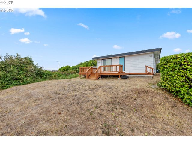 536 S MARPLE St, Coos Bay, OR 97420