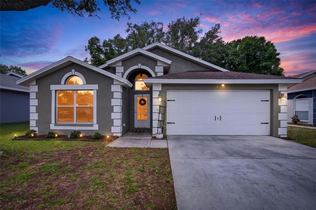 1809 ERIN BROOKE DRIVE, Valrico, FL 33594