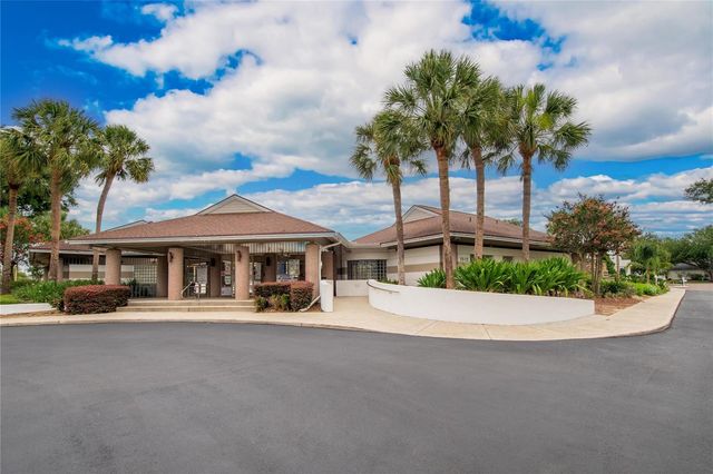 1809 ERIN BROOKE DRIVE, Valrico, FL 33594