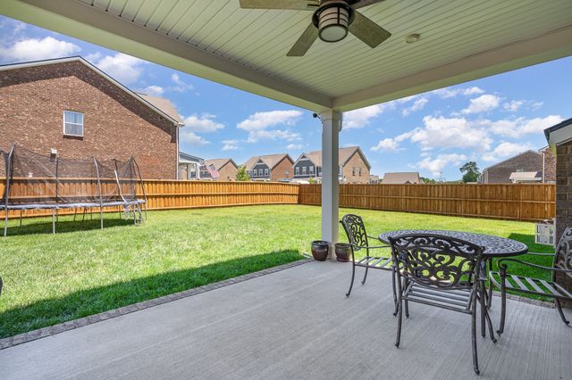 468 Rosy Dale Dr, Gallatin, TN 37066