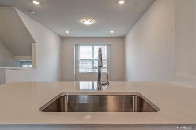49791 LANTERN Way, Canton Charter Township, MI 48188